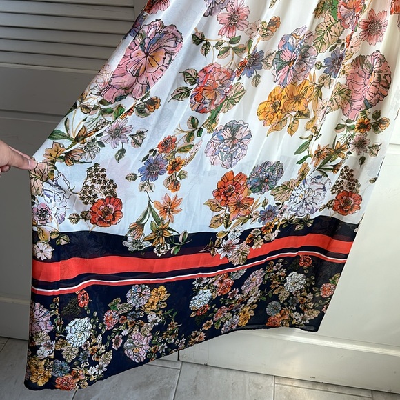 Cream floral bridesmaids dress - Picture 7 of 9